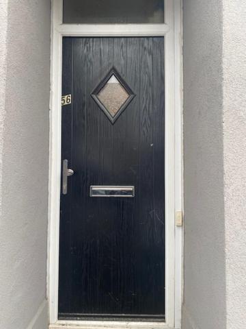 Luton Home Near Airport Private & Shared Bathroom Option 外观 照片